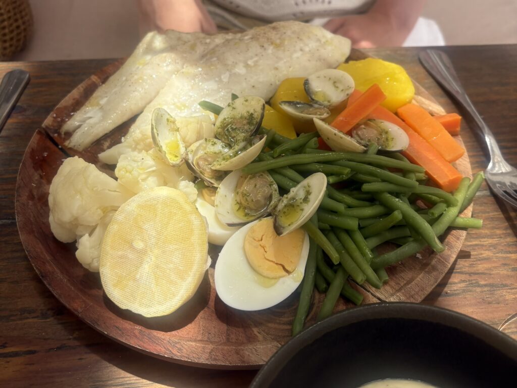 coco beach lunch